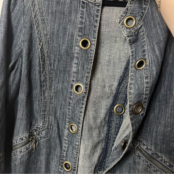 Live A Little Blue Jean Jacket with button and zipper details - Picture 3 of 8